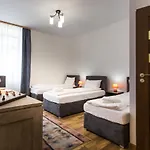 Fogra Travel *