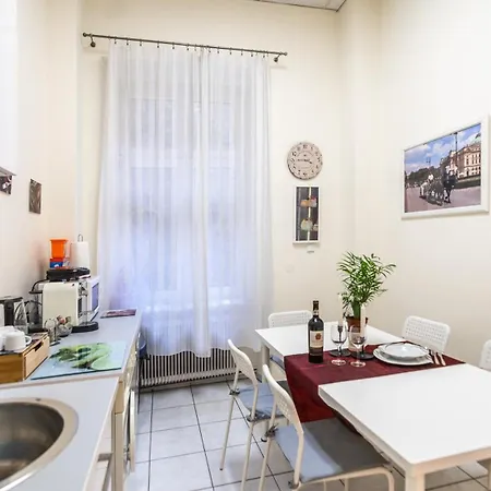 Fogra Travel Apartment